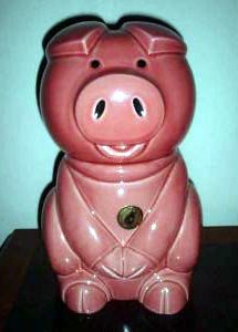 D564 Comical pig