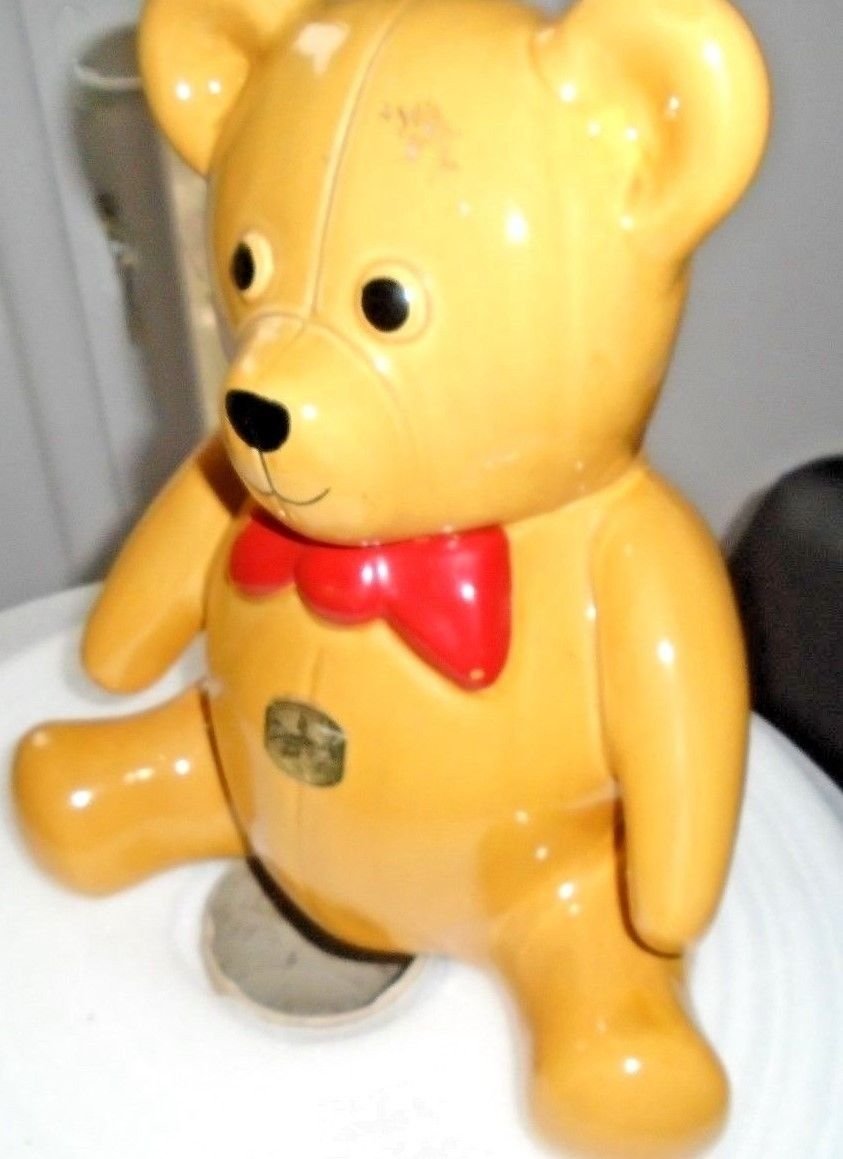 A bear biscuit jar