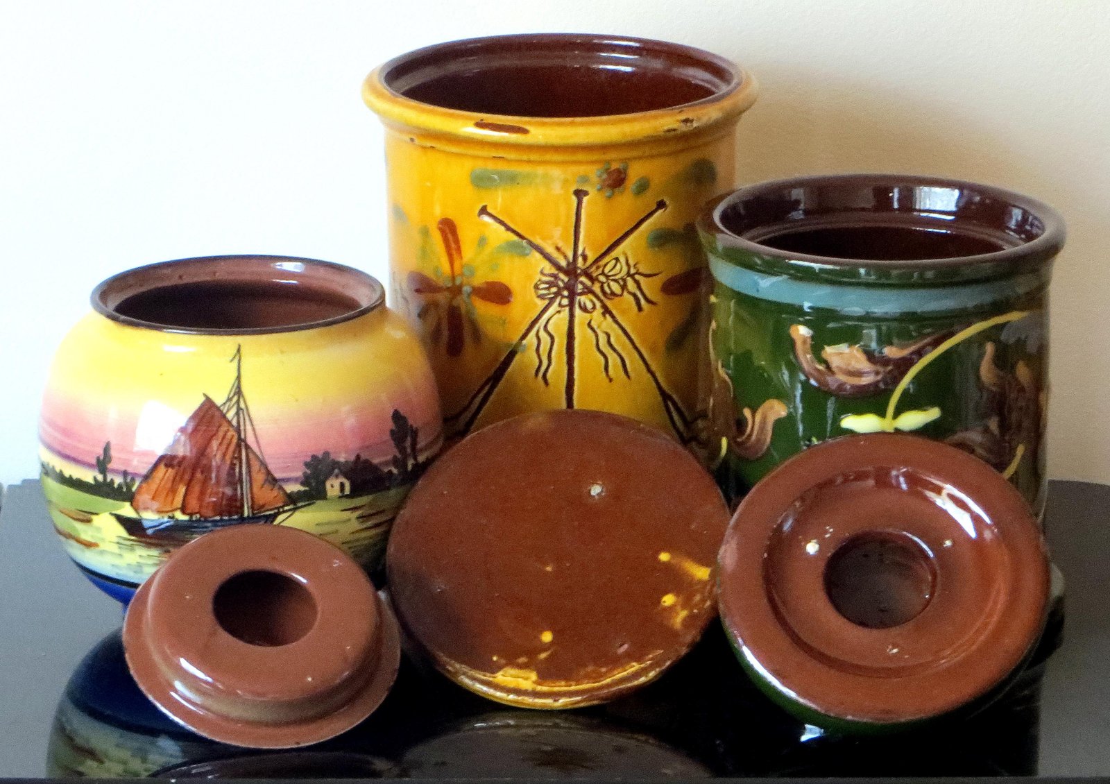 tobacco-jars-for-title-page